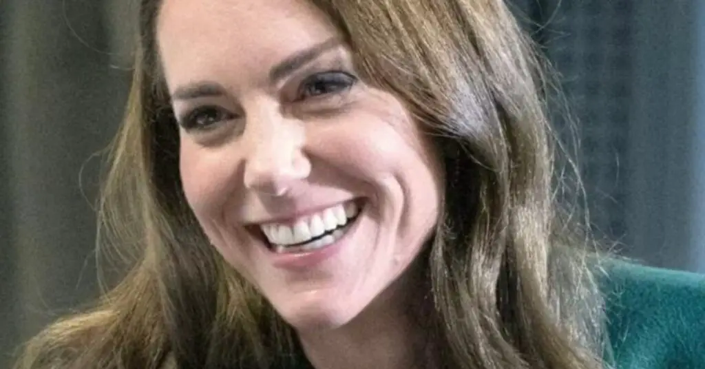 Soarele Strălucește din Nou pentru Prințesa de Wales, Kate Middleton