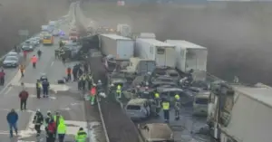 Grav Accident în Ungaria cu Români Implicați: Coliziune Masivă între Vehicule